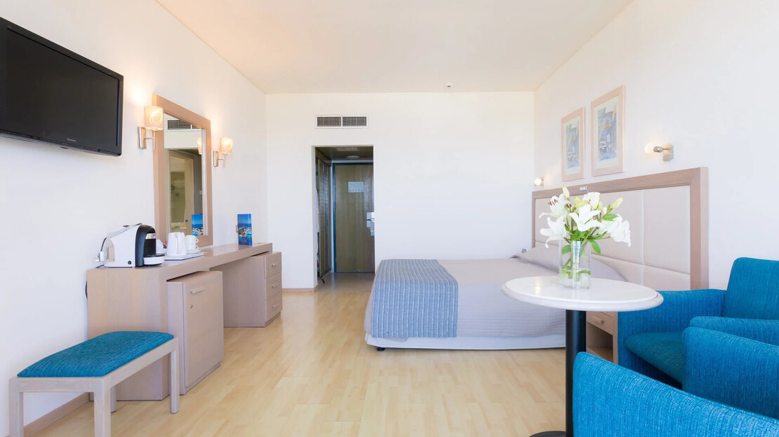 Superior Inland View 